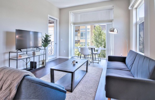 Cupertino Apartment | Modern 1BR in Cupertino, Pool + Parking