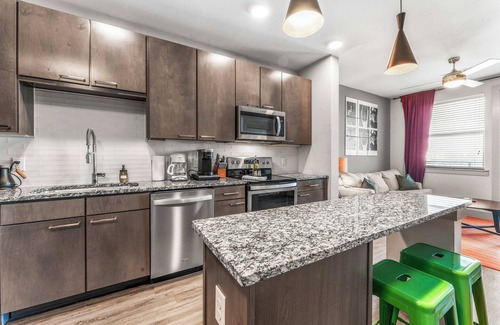 Montopolis Apartment | Modern 1BR luxe suite close to DT w/fast WiFi
