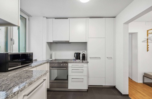 Kriens Apartment | Modern 2 BDR-flat top location