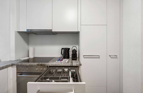 Kriens Apartment | Modern 2 BDR-flat top location