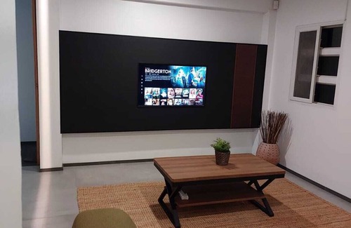 Noord Apartment | Modern 2-Bedroom Apartment with AC & WiFi in Central Paramaribo