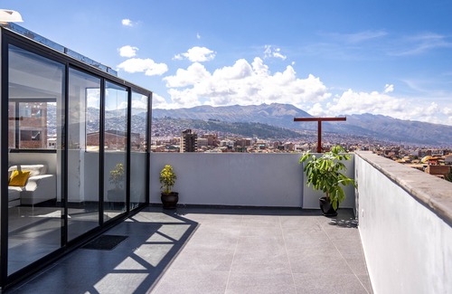 Primavera Apartment | Modern 2 bedroom apartment near the historical center of Cusco.