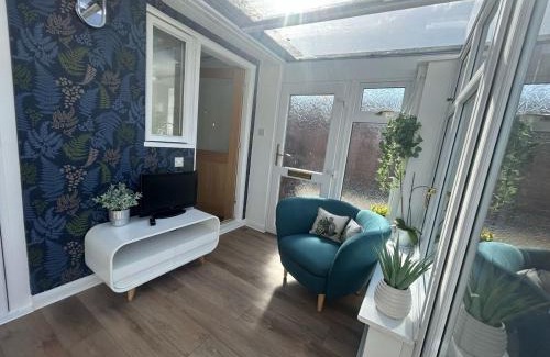 Kinmel Bay House | Modern 2 Bedroom Home