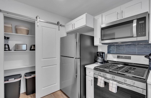 Bradley Beach House | Modern 2-Bedroom Family Beach Bungalow