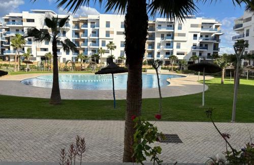 Martil Apartment | Modern 2-room with pool, close to beach, private parking