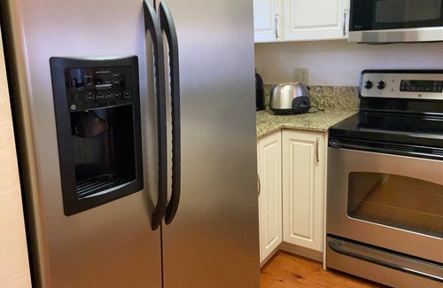 Wesley Chapel Condo | Modern 2bd-2ba with Lake & Golf Views in Saddlebrook Resort