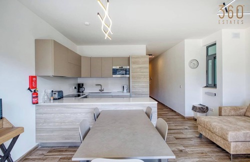 Xlendi Apartment | Modern 2BR Apt with stunning sea views in Gozo!