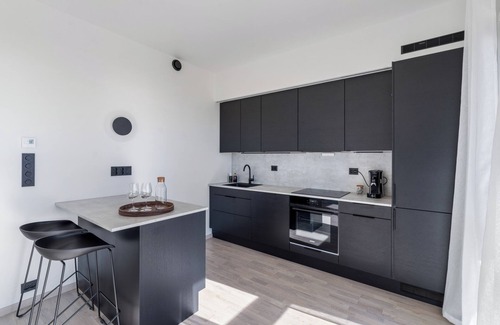 Tau Apartment | Modern 2BR with Sea and Skyline Views – 25 Min to Stavanger & Preikestolen