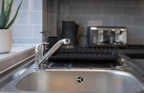 Bootle House | Modern 3-Bed Home-Liverpool Stay