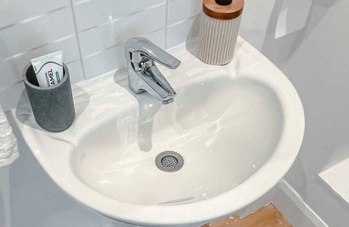 Wigan House | Modern 3-Bedroom House | 5 Mins to City Centre | Perfect for Families & Groups!