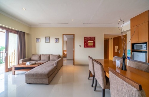 Nakula Villa | Modern 3-Bedroom Penthouse in Legian
