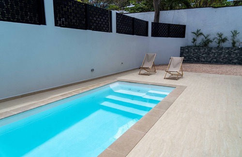 Cole Bay House | Modern 3BR Home with Own Private Pool - Centrally Located - Quiet Neighborhood