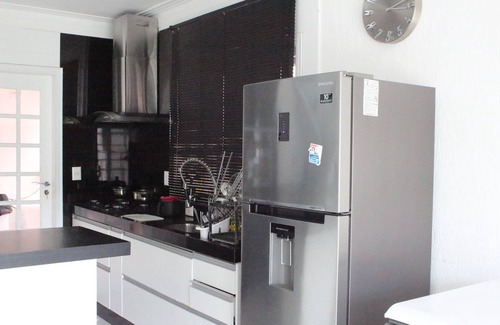 Guarutuba House | MODERN, 4 SUITES C/AIR COND SPLIT, WI-FI, SKY, POOL SOLARIUM. NEXT TO THE BEACH