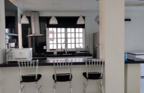 Guarutuba House | MODERN, 4 SUITES C/AIR COND SPLIT, WI-FI, SKY, POOL SOLARIUM. NEXT TO THE BEACH