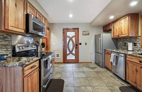 Worley Cabin | Modern A-Frame Cabin| Boat Slip&Golf Cart Included