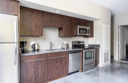 Commonwealth Apartment | Modern Allston 1BR w/Gym & W/D, nr Griggs T, by Blueground