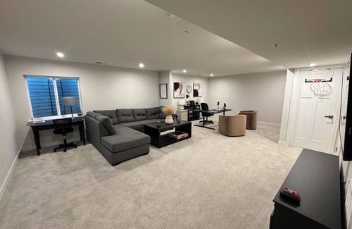 Bel Air House | Modern and Cozy Home in Bel Air with a Home Office and Fireplace