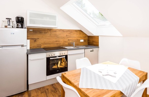 Gundernhausen Apartment | Modern apartment 30 min. Airport/Messe Frankfurt
