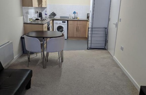 Higham Hill Apartment | Modern apartment close to central London