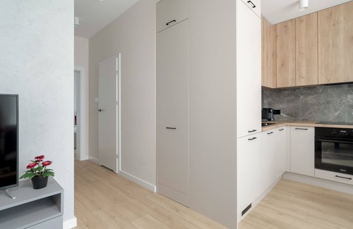 Grunwald Apartment | Modern Apartment in a Quiet District of Poznań | Parking