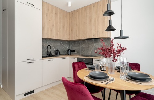 Grunwald Apartment | Modern Apartment in a Quiet District of Poznań | Parking