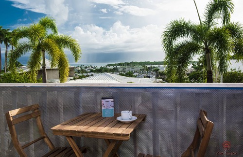 Le Gosier Condo | Modern apartment in Marina du Gosier