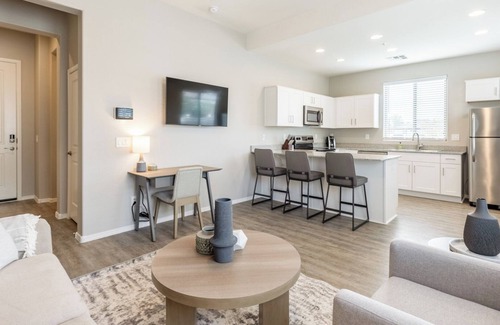 Estrella Village Apartment | Modern Apartment in Prime Location (ID7894X89)