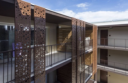 Vers-Pont-du-Gard Apartment | Modern apartment near the Pont du Gard