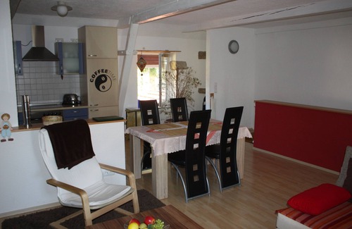 Nohra Apartment | Modern apartment on the outskirts of Weimar