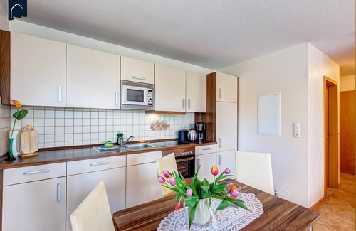Ueckeritz Apartment | Modern apartment with balcony - only 800 m to the beach