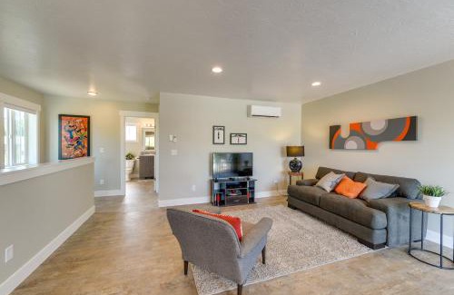 St. Anthony Apartment | Modern Apt - 7 Mi to St Anthony Sand Dunes!