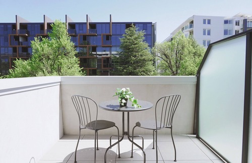 Braddon Apartment | Modern apt in heart of the city