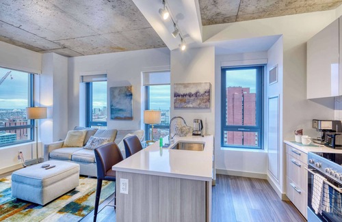 MIT Apartment | Modern Apt In Kendall Square