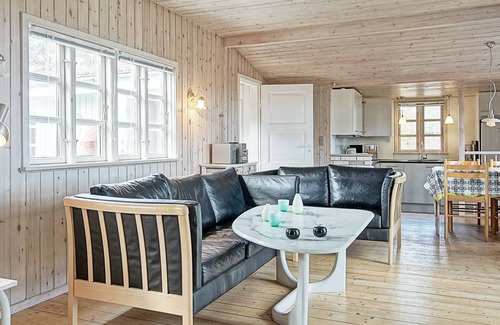 Balka Strand House | Modern Beachfront Retreat - By Traum Ferienwohnungen