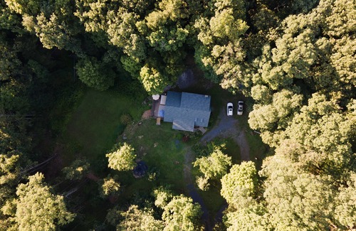 Kingston Cabin | Modern Cabin In the Woods