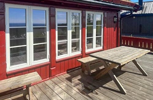 Gran House | Modern Cabin With Views In Lygna