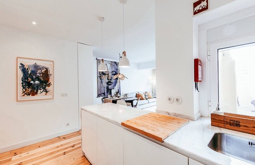 Alges Apartment | Modern & Charming Alges by GT House