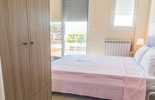 Isthmia Villa | Modern,Cheerfull, & Dream Catching Villa in Corinth