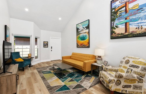 Olde Carlsbad Condo | Modern Condo in Carlsbad Village