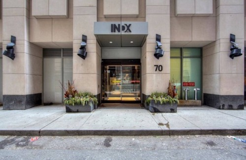 Financial District Condo | Modern Condo on Temperance Street