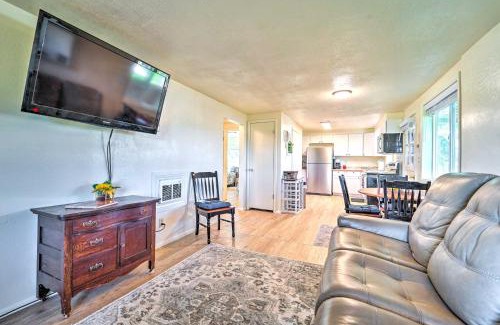 Cortez House | Modern Cortez Mountain Retreat with Yard and View