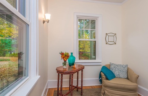 Ancram House | Modern Country Cottage, close to ski/snowboard. Retreat and Relax.