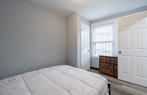 Anacostia Bed & Breakfast | Modern Cozy in downtown D.C., comfort and city living at its finest