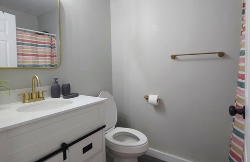 Clarksville House | Modern design and cozy charm 2-bedroom, 1 bath, in Downtown Clarksville.
