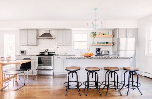 Bearsville House | Modern Farmhouse Getaway