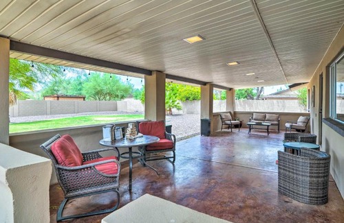 Deer Valley House | Modern Glendale Desert Destination with Patio!