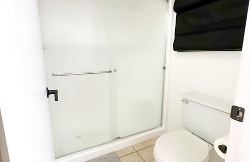 Rancho Cucamonga House | Modern Hacienda w/Pool