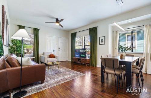 Clarksville House | Modern Haven with King Suite and Impeccable Location