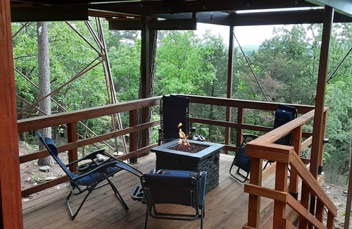 Alix Cabin | Modern High End Cabin #3 on Horsehead lake with private viewing tower