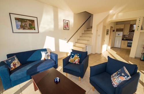 Agios Nikolaos Town House | Modern hilltop villa with pool near Agios Nikolaos